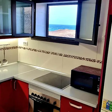 Junto Al Mar 2 Ла-Марета